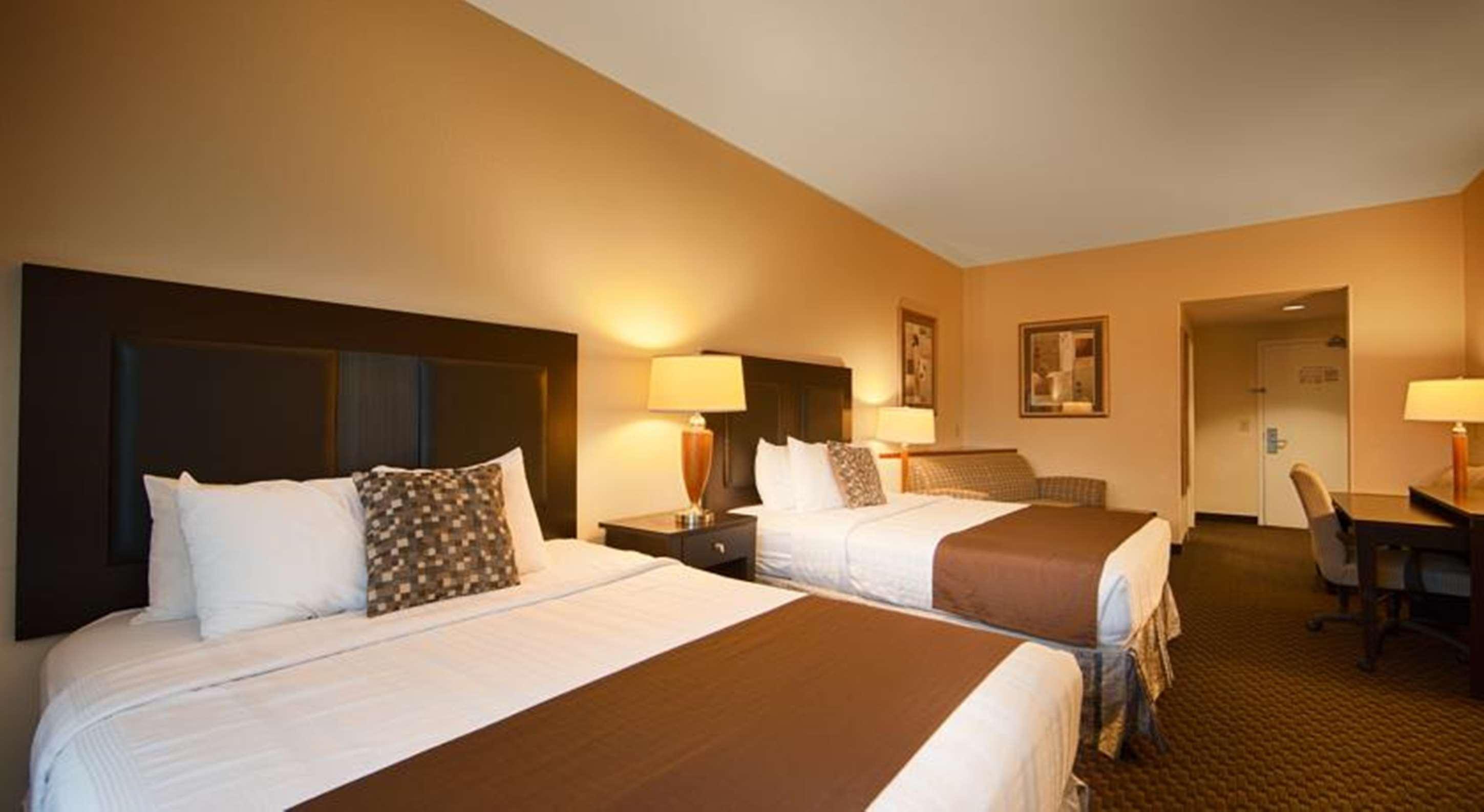 Best Western Plus Castlerock Inn & Suites Bentonville Exterior foto