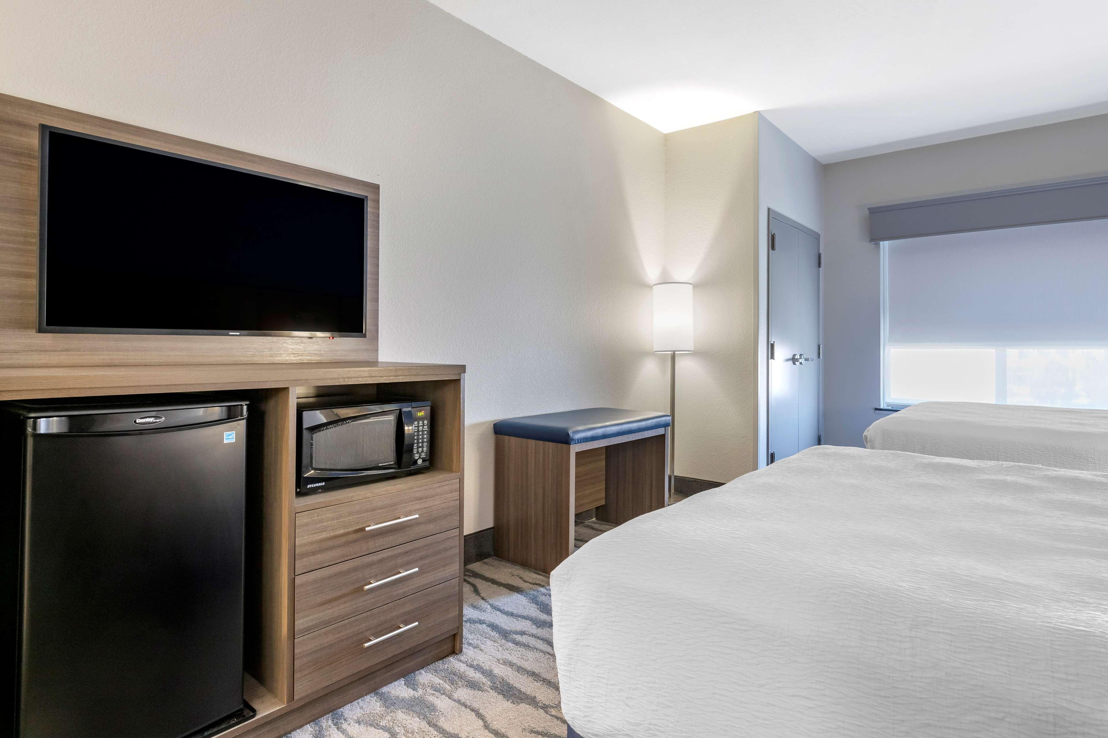 Best Western Plus Castlerock Inn & Suites Bentonville Exterior foto